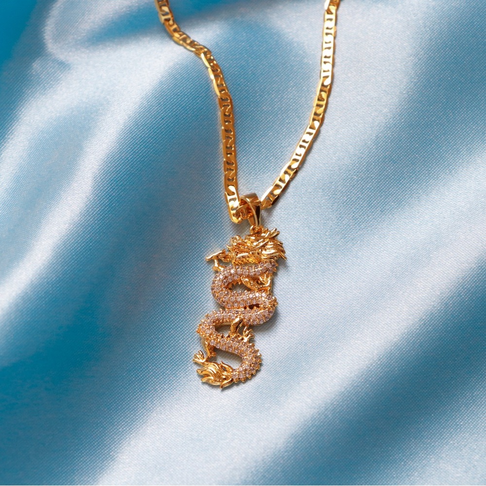 DRAGUN • Dragon Pendant Necklace 🐉